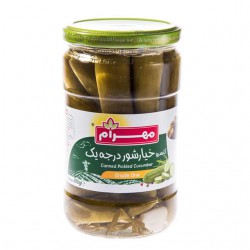 خیارشور و زیتون